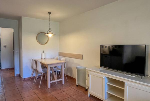 Appartement à vendre à Lacanau Océan dans résidence avec piscine T2 en rez de jardin : Domaine du Golf