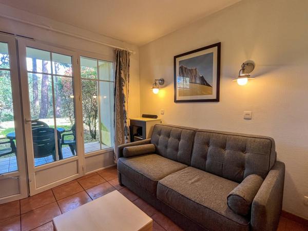 Appartement à vendre à Lacanau Océan dans résidence avec piscine T2 en rez de jardin : Domaine du Golf
