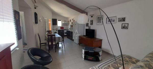 Villa de  229  m2 à Arles - Grand terrain - Potentiel gîtes à développer