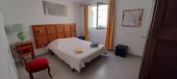 Villa de  229  m2 à Arles - Grand terrain - Potentiel gîtes à développer