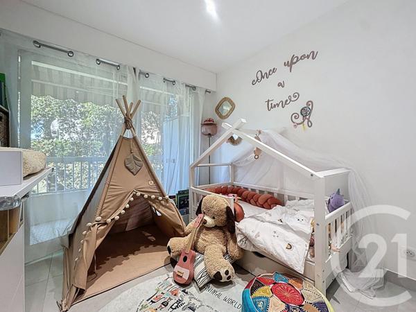 Appartement F4 à vendre  4 pièces - 72,60 m2 ANTIBES - 06