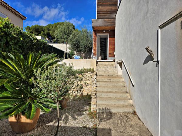 Maison traditionnelle de 202 m²