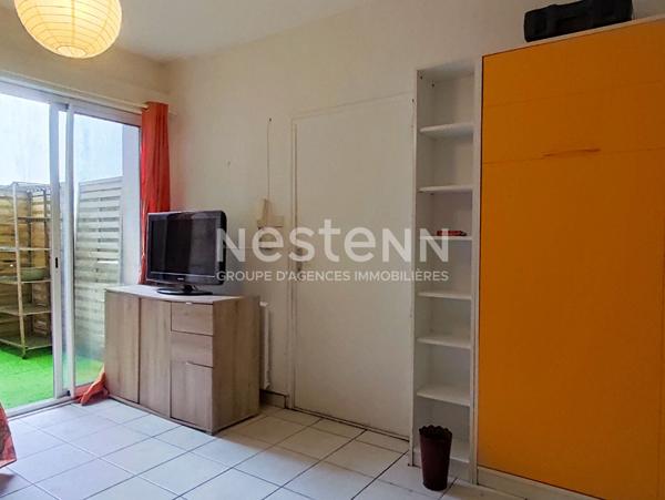 A VENDRE - La Rochelle Centre - port - Studio 20.93 m2 - cour