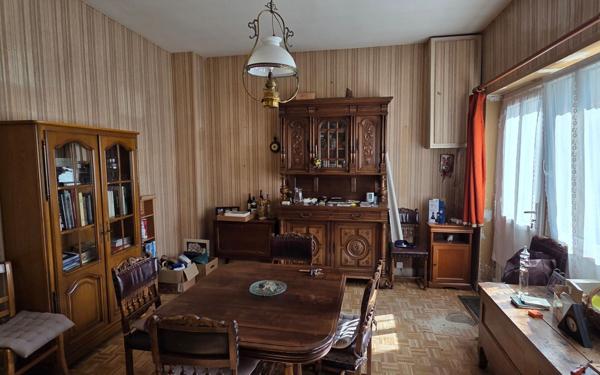 Maison à vendre    6 pièces •  Rânes