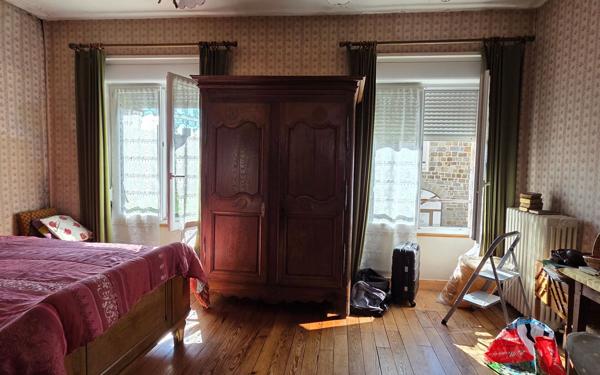 Maison à vendre    6 pièces •  Rânes