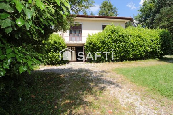 Grande maison familiale et son terrain d'environ 1000m2