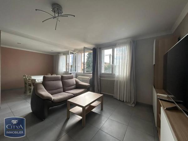 Appartement à louer 3 pièces 61.2m²