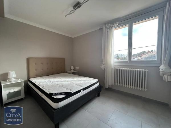 Appartement à louer 3 pièces 61.2m²