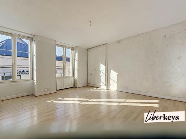 Maison 3 pièces de 100 m2 centre de Fresnay-Sur-Sarthe 