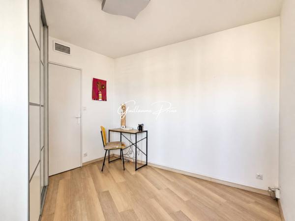 Appartement à vendre 5 pièces de 111 m²
