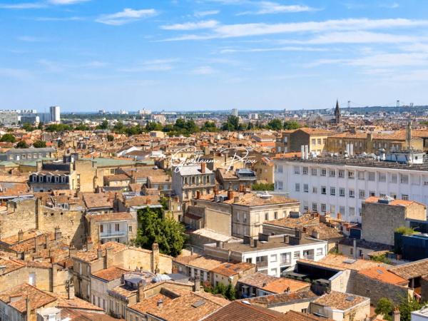 Appartement à vendre 5 pièces de 111 m²