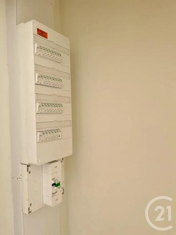 Appartement T4 à vendre  3 pièces - 104,80 m 2   ROUEN  - 76