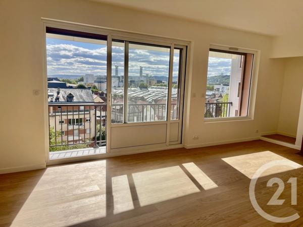 Appartement T4 à vendre  3 pièces - 104,80 m 2   ROUEN  - 76