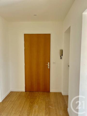 Appartement T4 à vendre  3 pièces - 104,80 m 2   ROUEN  - 76