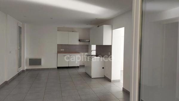 Appartement 2 chambres en rez-de-chaussée avec jardin privatif de 72m²