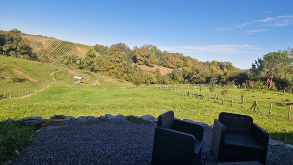 Gan (64290) WHAOU ! Une décoration moderne, une construction récente de qualité et des prestations au rendez-vous !