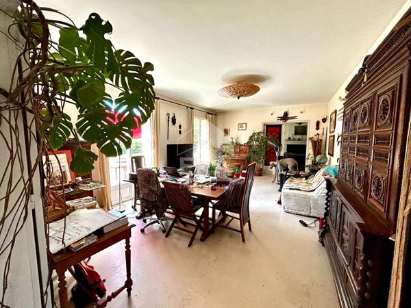 Maison spacieuse à vendre à BETTON - 11 pièces avec jardin