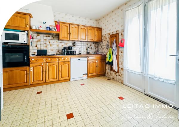 Graulhet (81300) Maison 7 PIECES + 2 grands garages