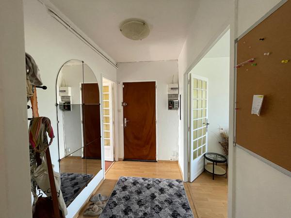BAISSE DE PRIX AVIGNON - GRAND APPARTEMENT A VENDRE DE 72.5 m² AVEC balcon de 5.5 m² et Cave. POTENTIEL LOCATIF 877€/MOIS