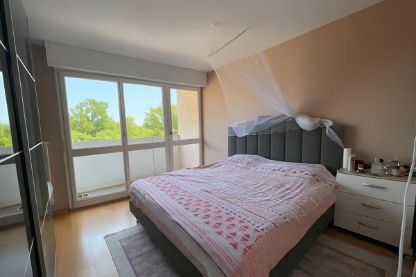 BAISSE DE PRIX AVIGNON - GRAND APPARTEMENT A VENDRE DE 72.5 m² AVEC balcon de 5.5 m² et Cave. POTENTIEL LOCATIF 877€/MOIS