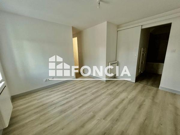 Location Maison 5 pièces 110.95 m² - Beausemblant 26240