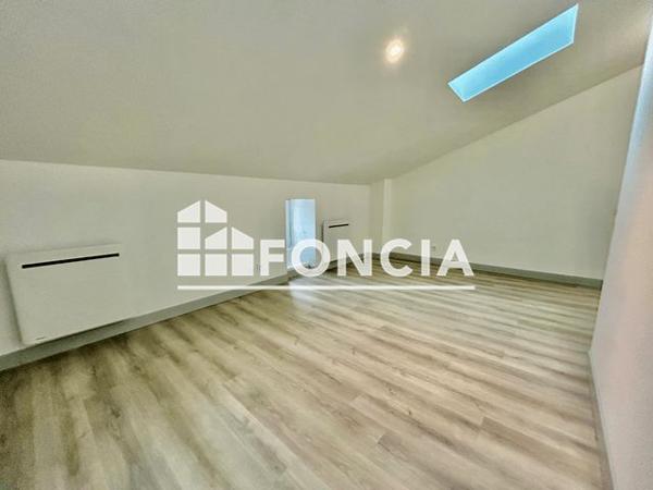 Location Maison 5 pièces 110.95 m² - Beausemblant 26240