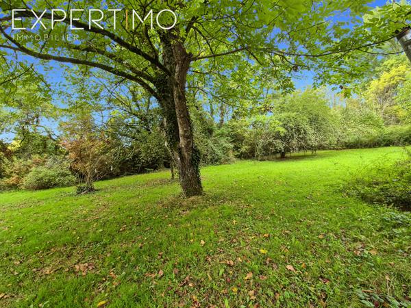 Tocane-Saint-Apre (24350) Proche Périgueux, Tocane, Maison Périgourdine, 150m², Hangar 200m² sur un terrain de 7500m², idéal Artisan