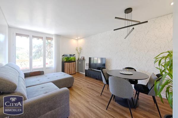 Appartement à vendre 3 pièces 61m² Saint-Marcellin (38160)