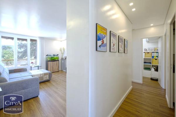 Appartement à vendre 3 pièces 61m² Saint-Marcellin (38160)