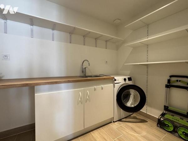 Appartement avec extérieur, stationnement et 3 chambres