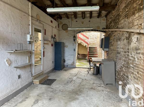 Maison de village 3 pièces de 73 m² à Noyers (89310)