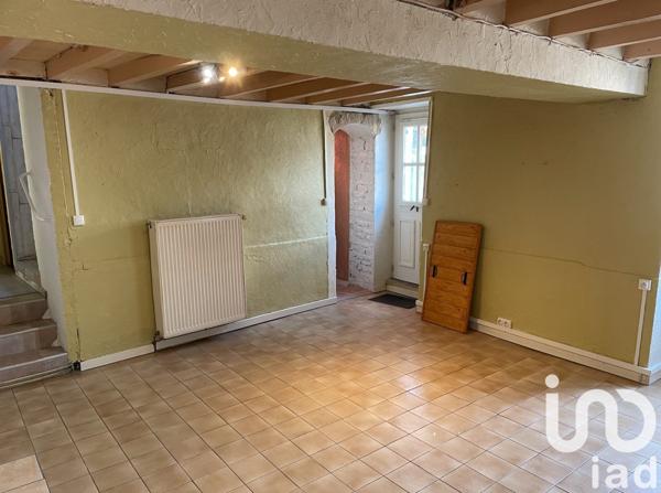 Maison de village 3 pièces de 73 m² à Noyers (89310)