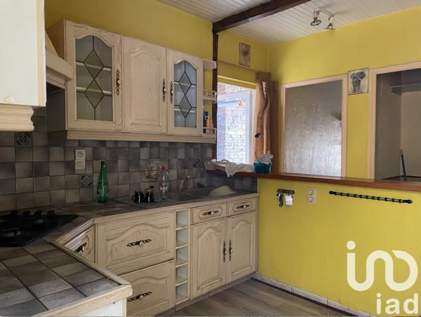 Maison de village 3 pièces de 73 m² à Noyers (89310)