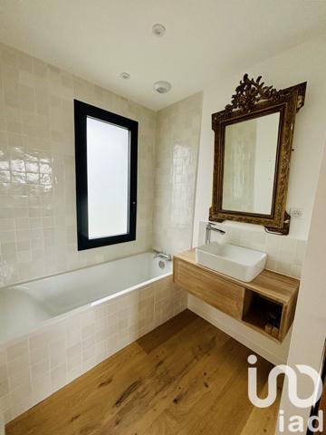 Maison 5 pièces de 150 m² à La Rochelle (17000)