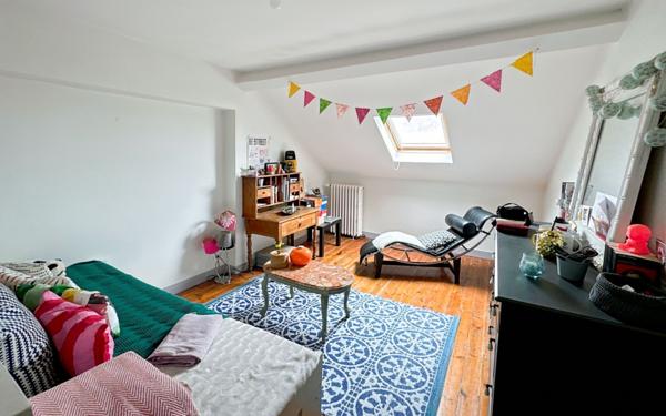 Maison à vendre    6 pièces • 122 m2 Périgueux