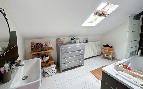 Maison à vendre    6 pièces • 122 m2 Périgueux