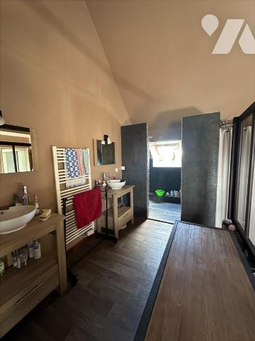 A 4Kms de la mer et 2.5 kms des commerces