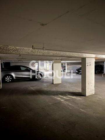 Parking / box Paris 1 pièce(s)