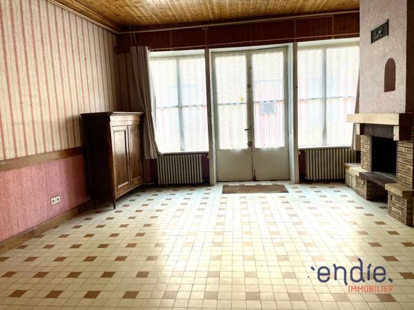 MAISON DE VILLE A MONCONTOUR DE 140 m² 4 CHAMBRES