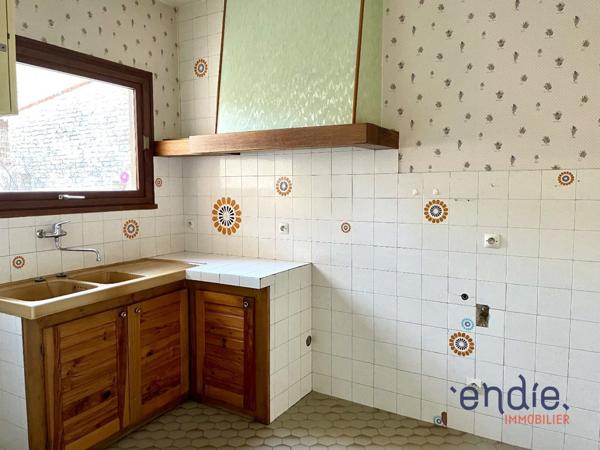 MAISON DE VILLE A MONCONTOUR DE 140 m² 4 CHAMBRES