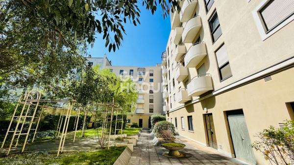 LYON 6 - TRIANGLE D'OR. T3 Lumineux.