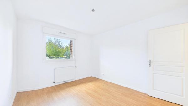 Beau 3 pièces avec terrasse et double parking !