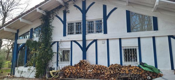 Maison à vendre 5 pièces SOUSTONS (40)