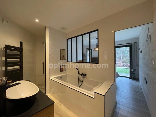 CAZAUX (33260) – MAISON CONTEMPORAINE – 5 SUITES PARENTALES – PISCINE – PROPRIÉTÉ DU CANAL – SANS VIS-À-VIS – GARAGE