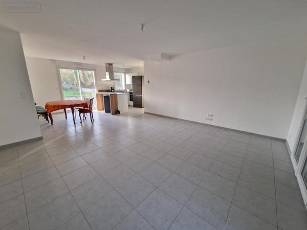 Maison à vendre à Pontivy dans le Morbihan (56300), ref : 56062-2296