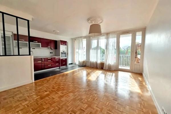 CHATOU - 3P de 67m² avec grand balcon