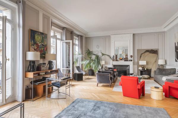 Appartement Paris 16 e - PASSY / TROCADÉRO