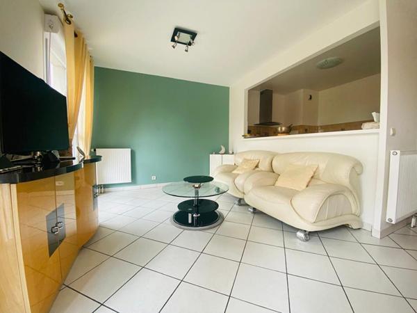 BIEN RARE : Duplex lumineux comme une maison, sans les contraintes !