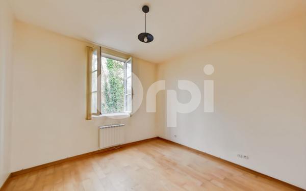 Appartement à vendre    2 pièces • 88,54 m2 Cramoisy