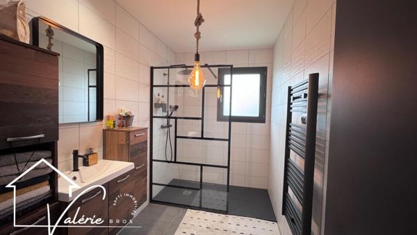 À vendre – Maison neuve avec vue époustouflante – Léotoing